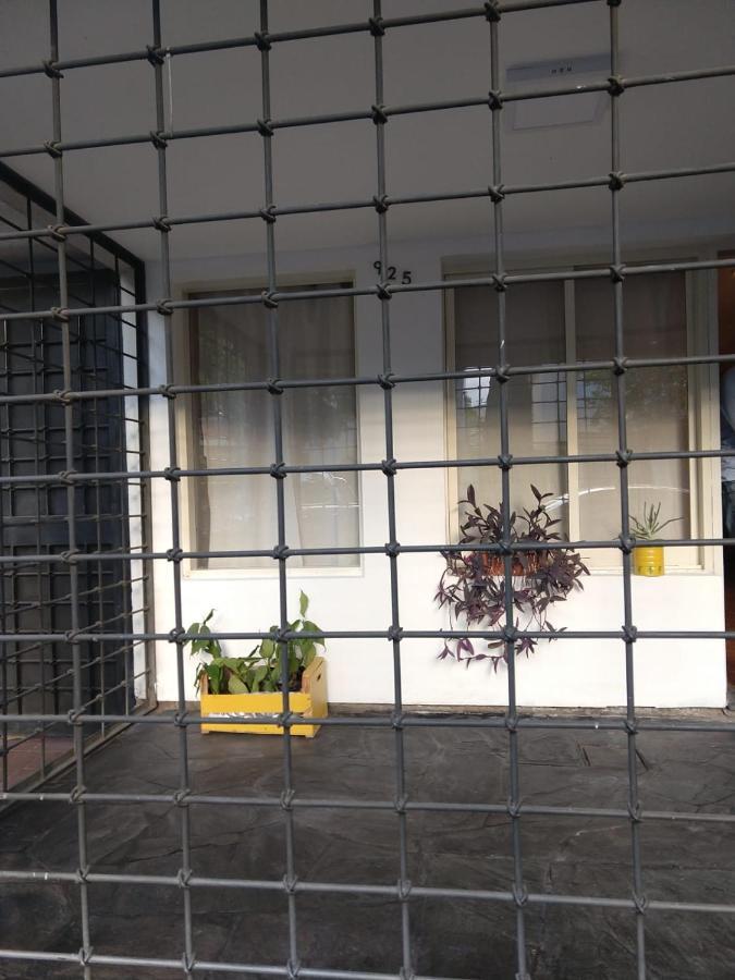 Hostel Boutique Paso Мендоса Екстериор снимка